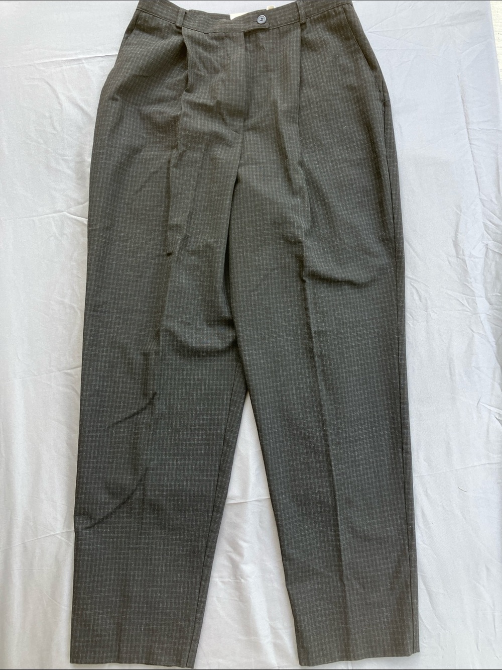 Vintage Dark Charcoal Gray Houndstooth Pleated Trousers